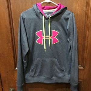Under Armour women’s sweatshirt
